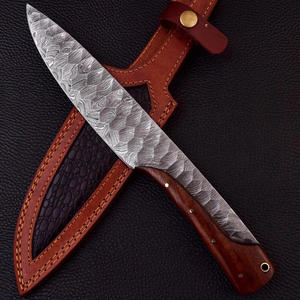 Couteau de chasse artisanal en acier Damas avec manche en bois de rose, couteau de camping personnalisé pour l'extérieur avec étui inclus - Product Image 1