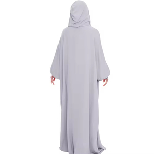 Abaya Ligera para Uso Diario, Cómoda y con Cobertura Modesta, Apta para Todas las Estaciones y Ocasiones - Product Image 5