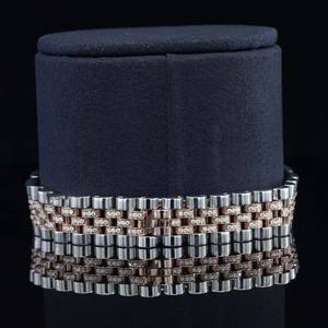 Nouvelle montre de luxe pour homme en argent sterling 925 de qualité supérieure avec cadran vert en moissanite, montre personnalisable avec diamants - Product Image 5