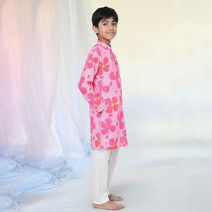 Conjunto de Kurta y Pijama de Algodón Tradicional de Alta Calidad para Niños, Ropa Étnica India para Niños de 1 a 9 Años, Disponible a un Precio Razonable - Product Image 5