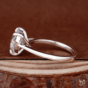 Bague de fiançailles et de mariage solitaire en diamant de laboratoire de luxe en forme de cœur, 3 carats, or blanc 10 carats, haute qualité - Product Image 3