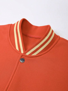 Chaqueta de Béisbol Estilo Universitario para Hombre, Mezcla de Lana, Forro Polar, Dos Tonos Naranja y Beige, Ropa Exterior Varsity, Ropa Urbana de Invierno - Product Image 4