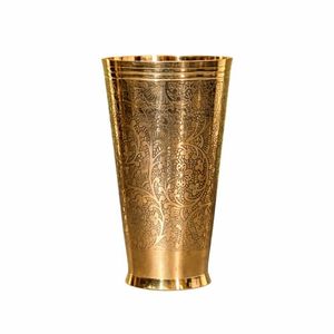 Vaso Patiala de Latón con Diseño Kalamkari Hecho a Mano, Vaso Tradicional para Lassi |   Vajilla Premium para Servir Leche, Jugo y Agua - Product Image 6
