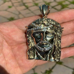 Pendentif visage de Jésus unisexe en moissanite plaqué or 22 carats et rhodium, breloque religieuse, collier chaîne à pendentifs à thème pour usage quotidien - Product Image 2