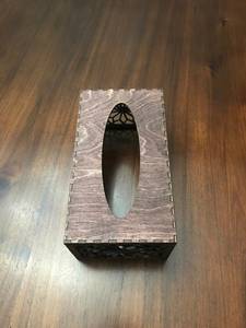 Porte-boîte à mouchoirs en bois artisanal avec finition de qualité supérieure - Product Image 6