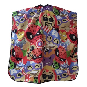 Bata de Barbero Infantil de Poliéster Impermeable con Diseño de Dibujos Animados, con Detección de Agujas y Fusión sin Costuras, Unisex - Product Image 1