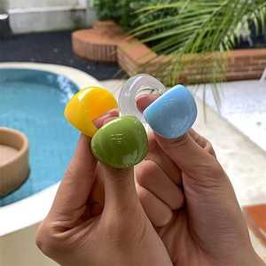 NOUSHAD HANDICRAFTS แหวนอะคริลิคเรซิ่นรูปหัวใจน่ารัก สีฟ้า เหลือง ดำ สำหรับทุกเพศ ใส่ได้ทุกวัน ได้รับการรับรองจาก IGI แฟชั่น - Product Image 4
