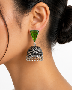 ARTS JEWELS Pendientes colgantes vintage de plata oxidada con jade verde para mujer |   Joyería de Fiesta Estilo Jhumka de Bollywood - Product Image 4