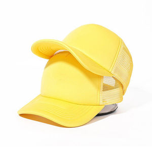 Casquettes Trucker Personnalisées pour Hommes – Fabricant Grossiste de Chapeaux en Maille – Fournisseur de Coiffes à Marque Privée pour le Commerce de Détail aux États-Unis, au Royaume-Uni et en Europe - Product Image 1