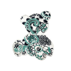 Badge brodé personnalisé professionnel, thermocollant pour vêtements, accessoires, chapeaux, sacs, transfert thermique, vente en gros d'usine - Product Image 1
