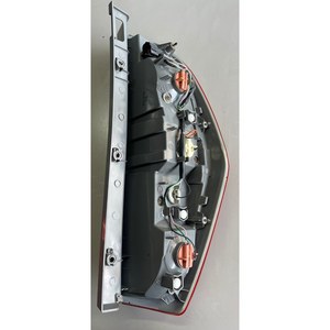 ผู้ผลิตอะไหล่รถยนต์จีน ใช้ได้กับไฟท้ายขวาของรถเกีย รุ่น RH ของเกาหลี 12V อะไหล่รถยนต์เกาหลี - Product Image 1