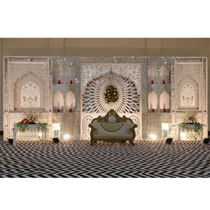 เวทีงานแต่งงานมุสลิม โครงไม้ทันสมัย ฉากหลังหรูหราแบบลอนดอน ปรับแต่งสีและขนาดได้ ราคาขายส่งจากโรงงาน สหรัฐอเมริกา - Product Image 1