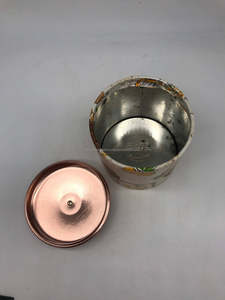 Boîte de conserve vintage Ransburg en cuivre pur avec un design rétro en étain parfait pour un rangement élégant et une décoration de vaisselle - Product Image 4