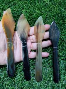 Handmade Natural Horn Salad <b>Spoons</b> Set Fan-Shaped Long Handle Durable Vintage Design Mirror Polish Decorative <b>Serving</b> Utensils - Product Image 3
