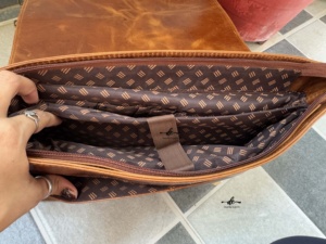 New Arrival Crunch Leather Office Use Messenger Shoulder <b>Bag</b> Multi Uses Hot Sale High Quality Laptop <b>Bag</b> Leather Unisex <b>Bag</b> - Product Image 5