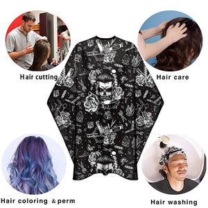 ผ้าคลุมตัดผมโพลีเอสเตอร์พอนจีกันน้ำสำหรับร้านทำผม พร้อมตะขอซิลิโคน รับผลิตตามสั่งพร้อมโลโก้ขายส่ง - Product Image 6