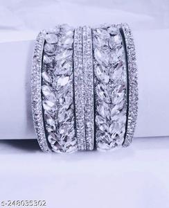 Vente en gros de bagues de fiançailles en or 10K 14K 18K avec diamants en moissanite VVS pour femmes, argent 925, certifiées IGI, bague de mariage classique, bijoux - Product Image 2