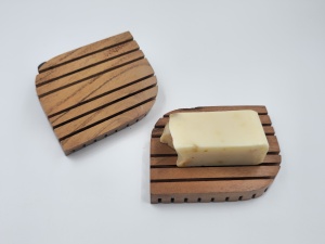 Porte-savons rectangulaires en bois d'acacia écologiques - Durables et antidérapants - Product Image 5