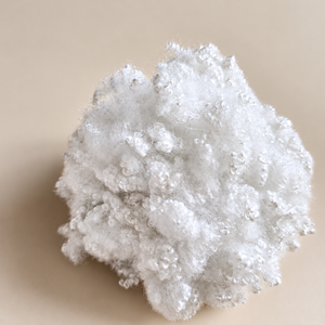 Fibre de polyester creuse recyclée blanche, ignifuge, matière de rembourrage douce, certifiée GRS, 51 mm, 10D Na - Product Image 3