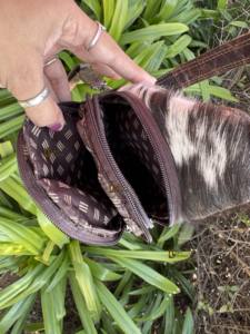 Elegante bolso de hombro de cuero de piel de vaca de moda bolso de viaje fácil de llevar con cinturón de dinero multiusos - Product Image 6