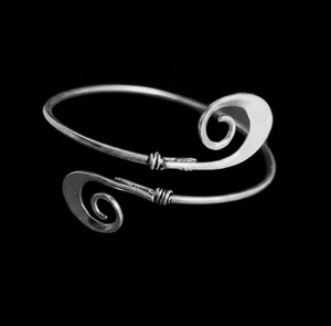 Silver Plated Brass Women's Classic Upper <b>Arm</b> <b>Cuff</b> <b>Arm</b> Band Handmade Spiral Tribal Design Christmas Gift Silver Eye Brand - Product Image 3