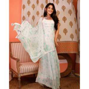 Vestido de Chifón Estilo Bohemio con Estampado Tie Dye Blanco Daisy, Talla XS - Product Image 1