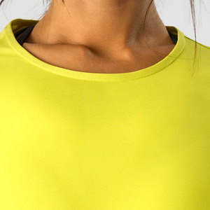 Camiseta de yoga informal para mujer, diseño de longitud crop, color personalizado, cintura ajustada, manga corta, diseño holgado, top de yoga para mujer - Product Image 4