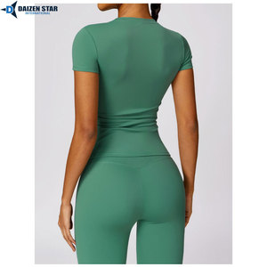 OEM Custom Solid Yoga Set Women Activewear Gym Clothing Sports Bra Leggings with Elastic Waist Anti-Bacterial Breathable - Product Image 5