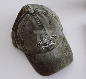 OEM Custom <b>Plain</b> Blank Worn Out Denim Baseball <b>Cap</b>,Unisex Distressed Denim Fabric Dad Hat,Luxury Gorras Washed Blue Jeans <b>Cap</b> - Product Image 2