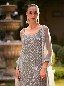Conjunto de Kurta y Palazzo Bordados, Ropa Étnica India, Traje de 3 Piezas con Dupatta, Atuendo de Fiesta para Mujer - Product Image 1