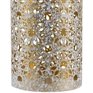 Ensemble de bougeoirs cylindriques avec découpes florales, finition intérieure dorée, décoration d'intérieur, utilisation pour mariage, durable - Product Image 4