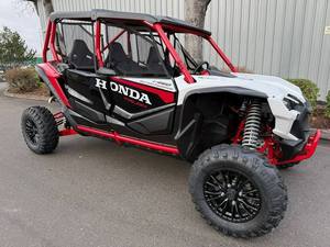 Oferta Increíble: Honda Talon 1000R 4 FOX Live Valve UTV 2025 PARA ADULTOS - Product Image 3