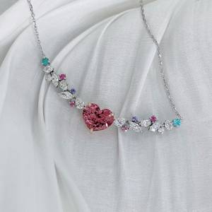 Collier pendentif en forme de cœur en argent plaqué or 18 carats avec chaîne à maillons, bijoux vintage pour femmes - Product Image 2