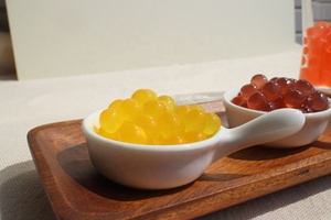 Ingredientes para Té de Burbujas Marca Pinshan, Hecho en Taiwán, Tubo de Plástico Transparente Rosa, 8 Tubos/Caja, Sabor a Fruta, Boba Explosiva - Product Image 3