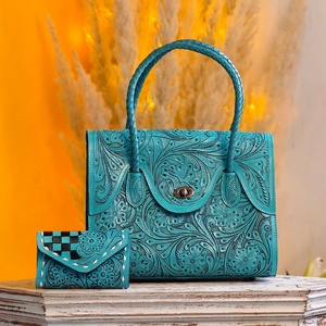 Bolso tote con diseño occidental, elegante, 100% cuero genuino, con flores talladas a mano, color azul cielo, para mujer, multiusos. - Product Image 5