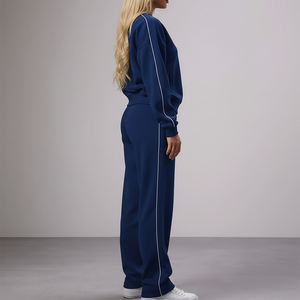 Conjunto Deportivo Azul Marino para Mujer, Sudadera y Pantalones Largos con Cierre de Cremallera y Bolsillos Laterales - Product Image 3