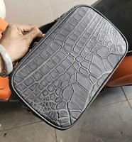 Sacs à main pour hommes en cuir d'alligator véritable de luxe en gros, OEM/ODM, fermeture éclair tendance, sangles, imperméables