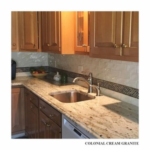 Luxurious Colonial Cream & Colonial Gold Cutter <b>Granite</b> Slabs 3CM Polished <b>Granite</b> for Kitchen Countertops and Building Projects - Product Image 2