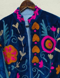 Hand Embroidered <b>Velvet</b> <b>Jacket</b> Mandarin Collar Full Sleeve Floral Pattern Zipper Closure Women's Autumn Coat - Product Image 4