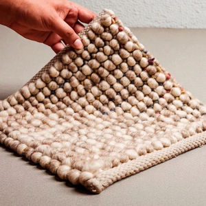 Tapis en laine fait main, motif galets tricotés épais, tapis de sol moderne et doux pour salon, chambre et décoration intérieure - Product Image 1