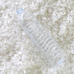Flocons de PET lavés à froid de haute pureté, prêts pour l'exportation en vrac avec matériau traité propre, source de fournisseur de confiance - Product Image 6