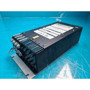Vicor แหล่งจ่ายไฟ MP4-74510กำหนดค่าได้ใช้เป็นชิ้นส่วนอุปกรณ์เซมิคอนดักเตอร์รุ่นเก่า - Product Image 5