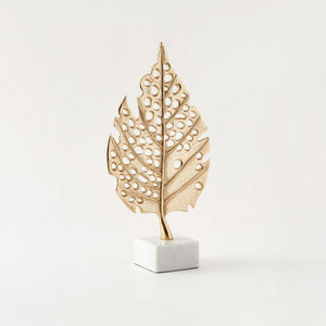 Artisanat indien fait à la main feuille d'hiver Design aluminium métal plaqué or Sculpture bureau et salon décoration - Product Image 1