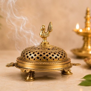 Encensoir en bronze fait main en forme de lotus, usage religieux, décoratif toute saison - Product Image 6