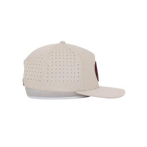 Gorra de Golf Impermeable y Transpirable al por Mayor, Ligera y de Alto Rendimiento con Orificios Cortados con Láser, Logotipo Personalizado y Cierre a Presión - Product Image 2