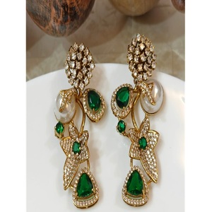 Elegantes Pendientes de Gota de Moissanita Chapados en Oro de Latón de Primera Calidad para Mujeres y Niñas, Colección de Moda para Fiestas - Product Image 1