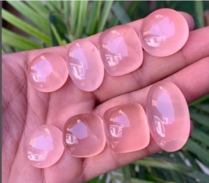 Venta al por Mayor de Gemas Sueltas de Cuarzo Rosa Natural, Cabujón Ovalado Pulido de 6x8-15x20mm para Collares y Pulseras - Product Image 3