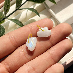 Colgante de piedra lunar pulida con forma de nube, amuleto de piedra azul natural con anillo de oro, joyería bohemia, regalo para el amor - Product Image 3