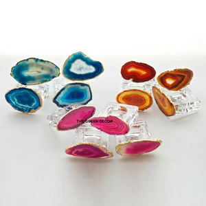 Porte-serviettes en métal haut de gamme de forme carrée, inspiré des créateurs de fleurs, parfait pour les intérieurs contemporains et traditionnels - Product Image 4