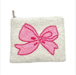 Porte-monnaie élégant brodé de perles avec un travail artisanal élaboré et un aspect décoratif moderne - Product Image 5